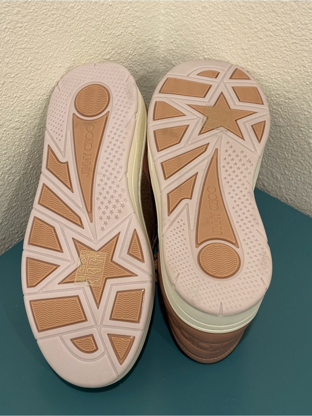 Jimmy Choo Women's Blush Leather Sneakers NWOT - Picture 9 of 12